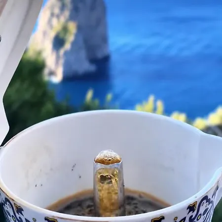 Villacore Luxury Couette-café Capri
